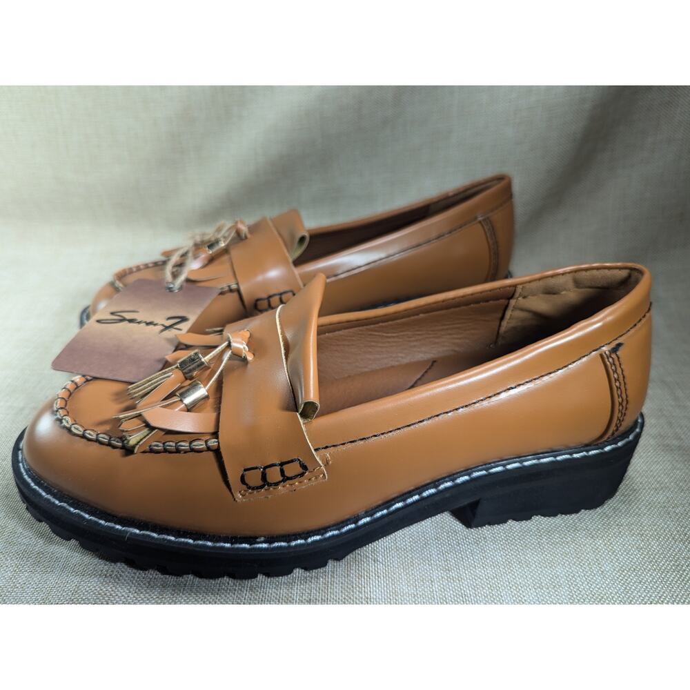 Seven 7 Black Shoes Loafers Size 9 Slip On Tassel Lug Sole Tan Brown Seven7 - Picture 2 of 7